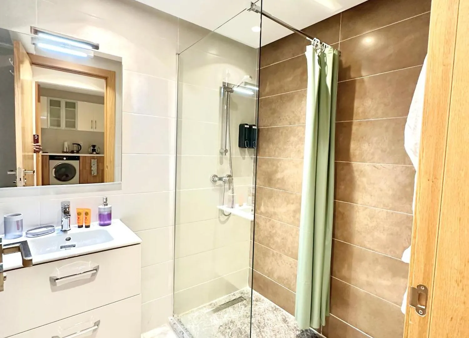 As140 Elegant Coeur De Casablanca Avec Wifi Parking Et Tramway Apartment 0*,
