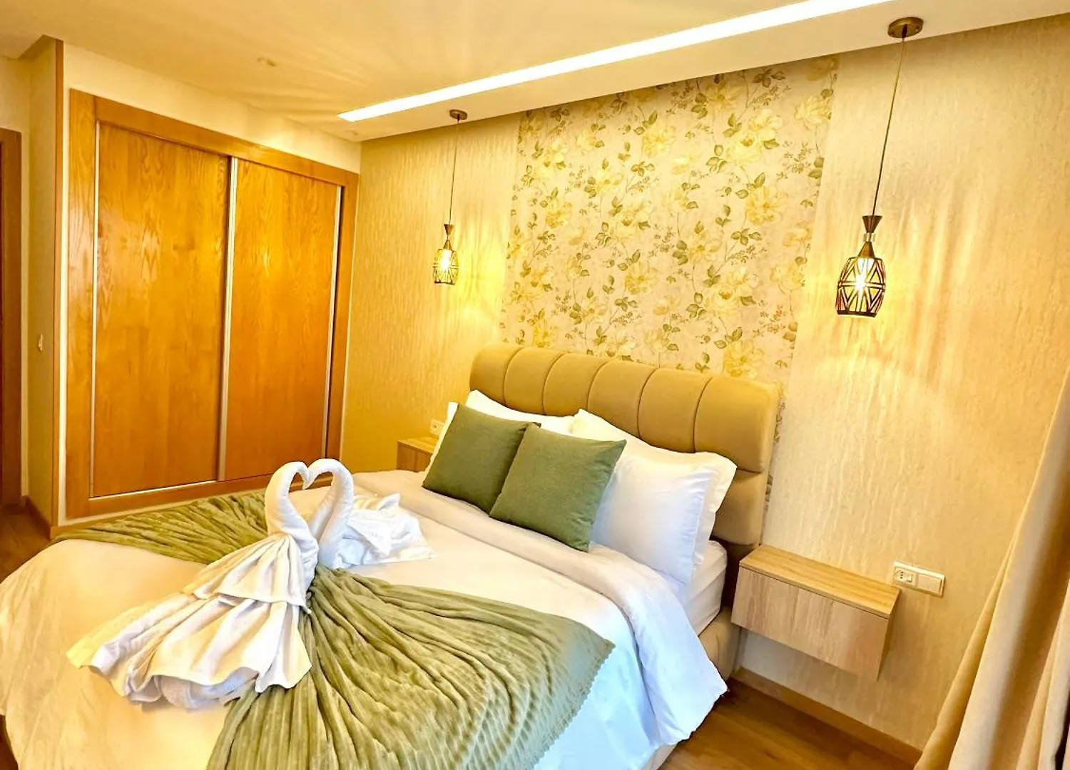 As140 Elegant Coeur De Casablanca Avec Wifi Parking Et Tramway Apartment 0*,  Morocco